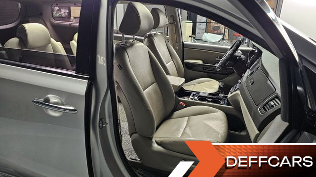 Kia CARNIVAL 9-seater Prestige купить на сайте DeffCars