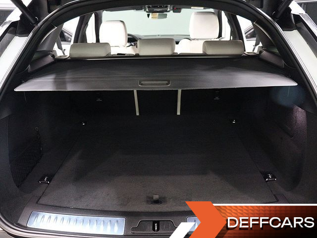 Land Rover RANGE ROVER VELAR 2.0 P250 R-Dynamic SE купить на сайте DeffCars