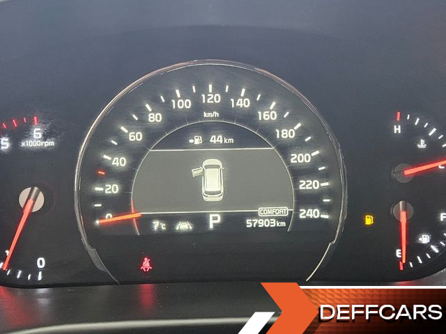 Kia SORENTO Diesel 2.2 2WD Master Special купить на сайте DeffCars