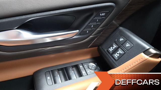 Toyota ALPHARD 2.5 HEV Executive AWD купить на сайте DeffCars