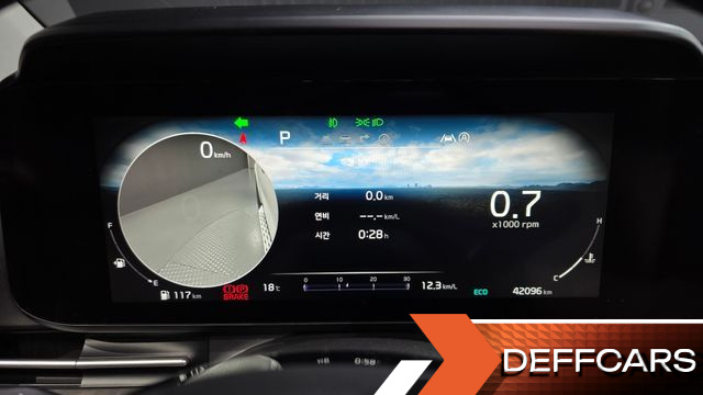Kia CARNIVAL 9-Seater Signature купить на сайте DeffCars