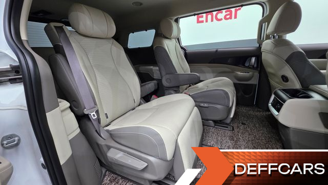 Kia CARNIVAL Gasoline 7-Seater Gravity купить на сайте DeffCars