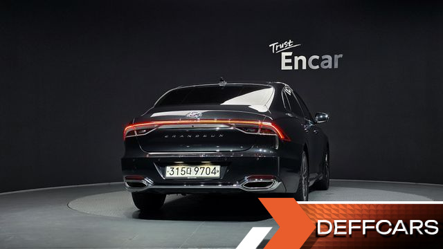 Hyundai GRANDEUR 2.5 Premium Choice купить на сайте DeffCars