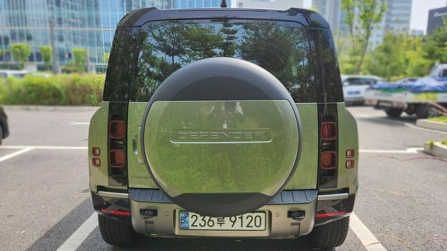 Land Rover DEFENDER 110 P300 X-Dynamic SE купить на сайте DeffCars