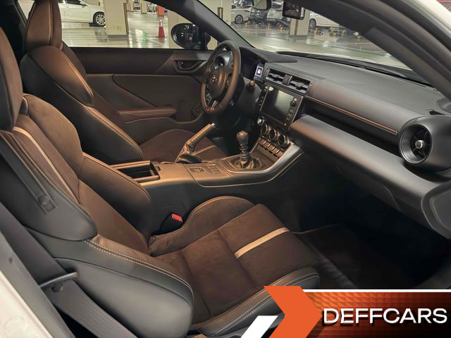 Toyota 86 2.4 Premium купить на сайте DeffCars