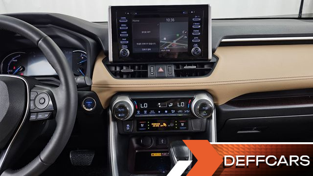 Toyota RAV4 2.5 4WD Hybrid купить на сайте DeffCars