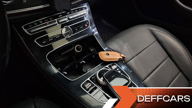 Mercedes E-CLASS E200 Avantgarde купить на сайте DeffCars