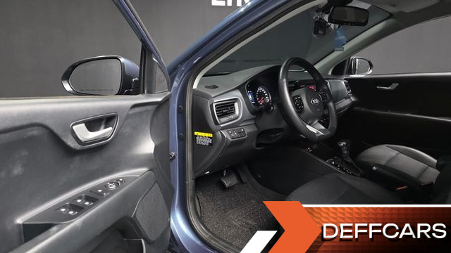 Kia STONIC 1.4 Trendy купить на сайте DeffCars