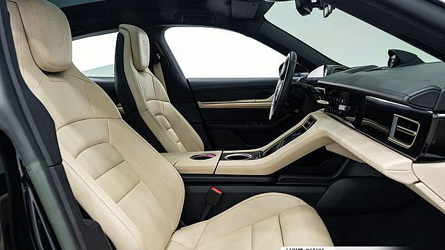 Porsche TAYCAN Base купить на сайте DeffCars