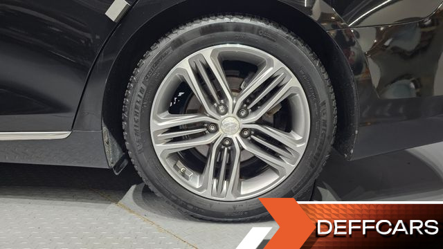 Hyundai GRANDEUR 3.0 LPi Exclusive (Rental Car) купить на сайте DeffCars