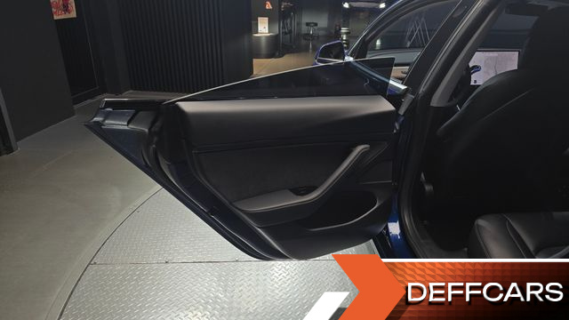 Tesla MODEL 3 Standard Range Plue RWD купить на сайте DeffCars