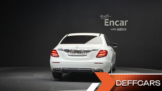 Mercedes E-CLASS E200 Avantgarde купить на сайте DeffCars