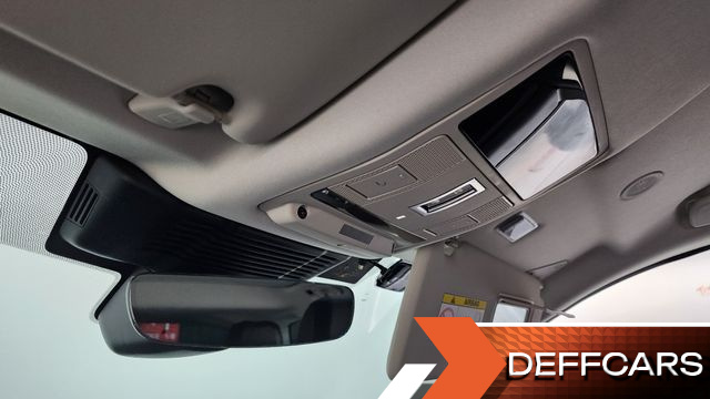 Land Rover DISCOVERY SPORT P250 SE купить на сайте DeffCars