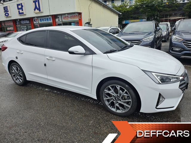 Hyundai AVANTE 1.6 Smart Choice купить на сайте DeffCars