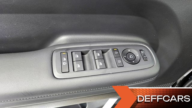 Hyundai SANTAFE Gasoline 2.5T 2WD Prestige Plus купить на сайте DeffCars