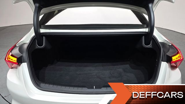 Kia K8 2.5 Gasoline 2WD Noblesse купить на сайте DeffCars