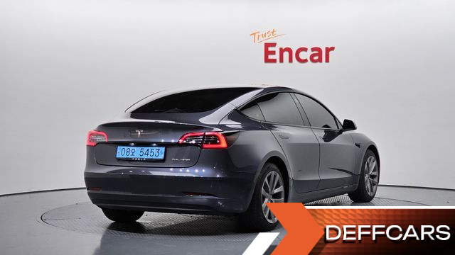 Tesla MODEL 3 Long Range AWD купить на сайте DeffCars