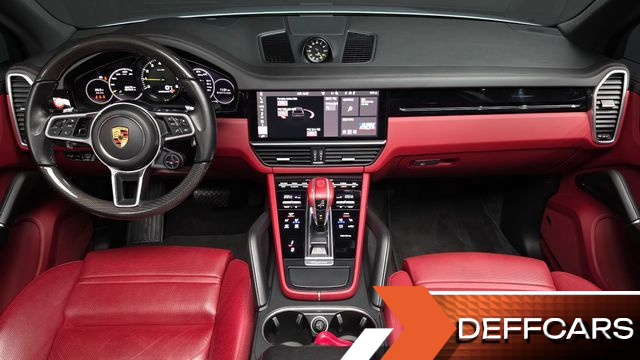 Porsche CAYENNE 3.0 E-Hybrid купить на сайте DeffCars