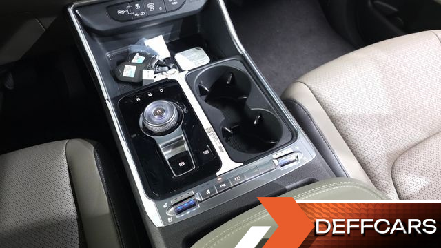 Kia CARNIVAL HEV 9seater Signature купить на сайте DeffCars