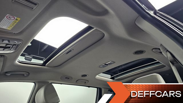 Kia CARNIVAL 9-Seater Noblesse Special купить на сайте DeffCars