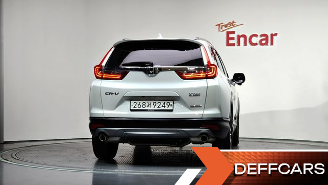 Honda CR-V 1.5 Touring 4WD купить на сайте DeffCars