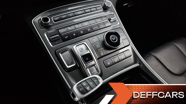 Hyundai SANTAFE Diesel 2.2 2WD Prestige купить на сайте DeffCars