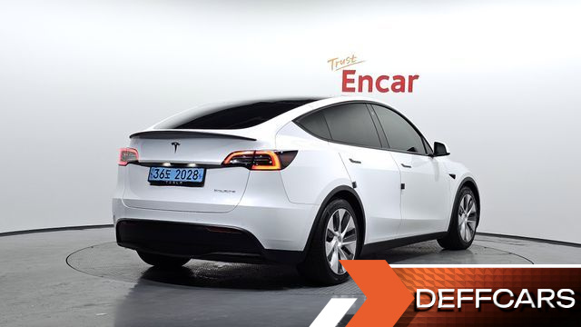 Tesla MODEL Y Performance AWD купить на сайте DeffCars