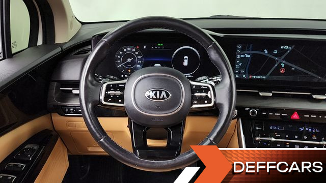 Kia CARNIVAL Gasoline 9-Seater Noblesse купить на сайте DeffCars