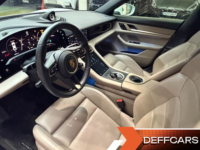 Porsche TAYCAN 4S купить на сайте DeffCars