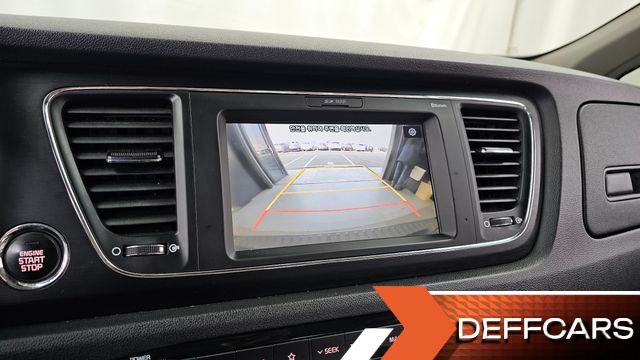 Kia CARNIVAL 9-Seater Luxury купить на сайте DeffCars