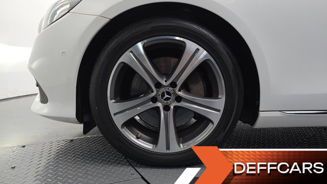 Mercedes E-CLASS E300 Avantgarde купить на сайте DeffCars