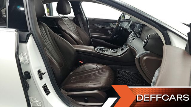 Mercedes CLS-CLASS CLS450 4MATIC AMG Line купить на сайте DeffCars
