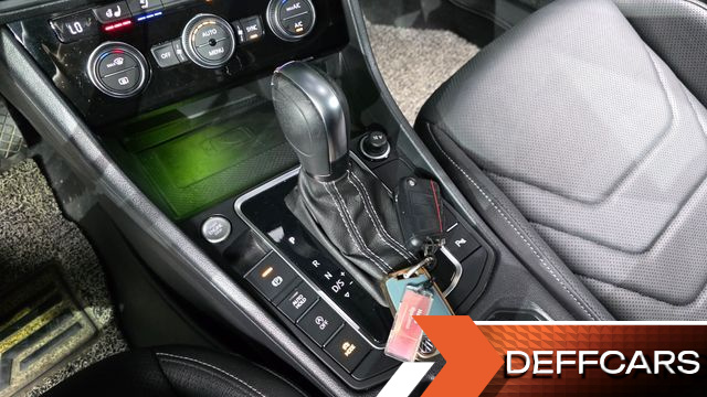 Volkswagen JETTA 1.4 TSI Prestige купить на сайте DeffCars
