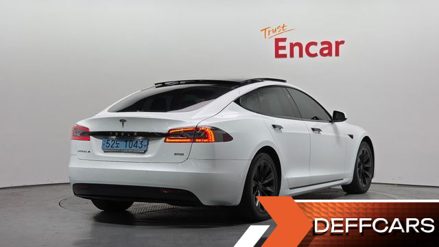 Tesla MODEL S 90D купить на сайте DeffCars