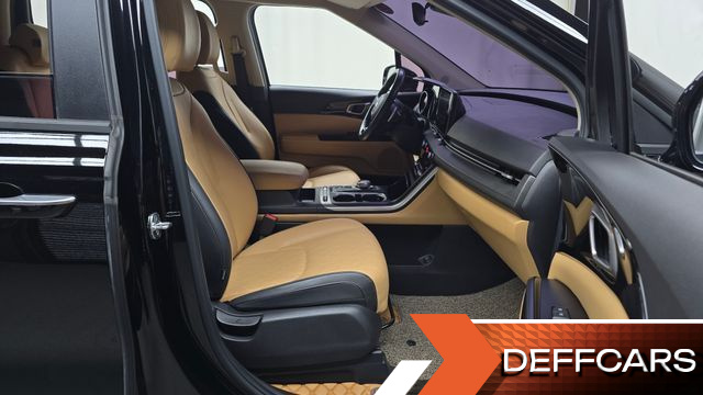 Kia CARNIVAL Gasoline 9-Seater Prestige купить на сайте DeffCars