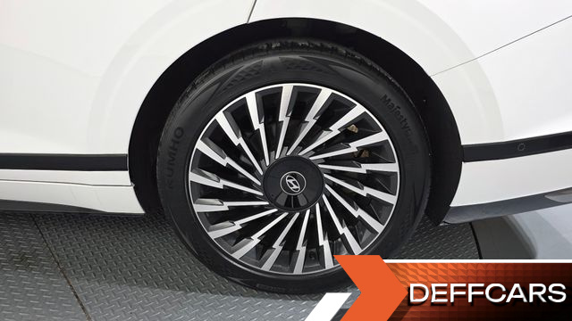 Hyundai GRANDEUR Calligraphy купить на сайте DeffCars
