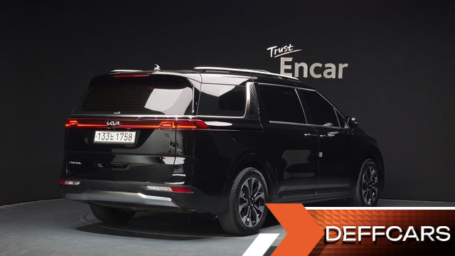Kia CARNIVAL Gasoline 9-Seater Signature купить на сайте DeffCars