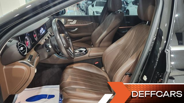 Mercedes E-CLASS E220d 4MATIC Exclusive купить на сайте DeffCars