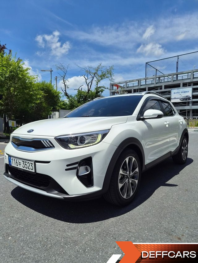 Kia STONIC 1.4 Prestige купить на сайте DeffCars