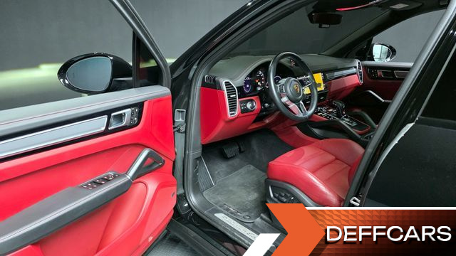 Porsche CAYENNE 3.0 PLATINUM EDITION купить на сайте DeffCars