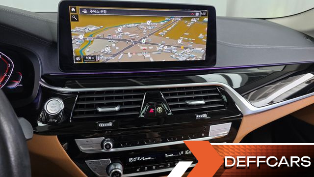 BMW 5-SERIES 520i Luxury купить на сайте DeffCars
