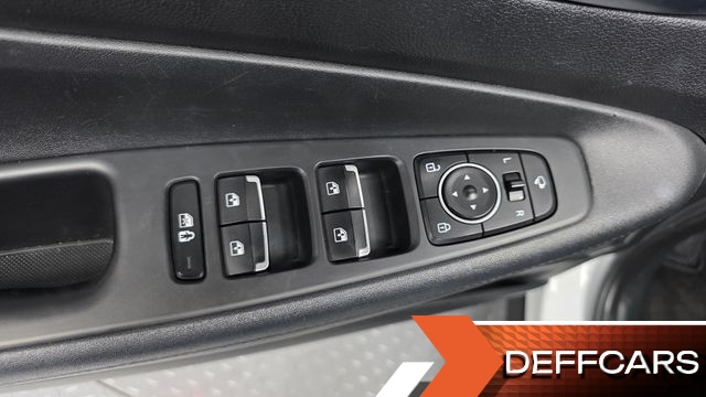 Hyundai SANTAFE Diesel 2.2 2WD Prestige купить на сайте DeffCars
