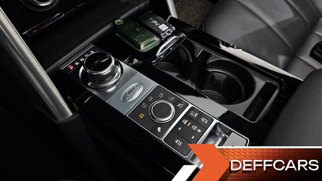 Land Rover DISCOVERY 3.0 TD6 HSE купить на сайте DeffCars