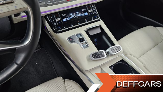 Hyundai GRANDEUR 2.5 Le Blanc купить на сайте DeffCars