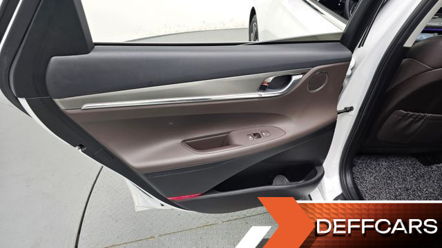 Hyundai GRANDEUR 2.5 Premium Choice купить на сайте DeffCars