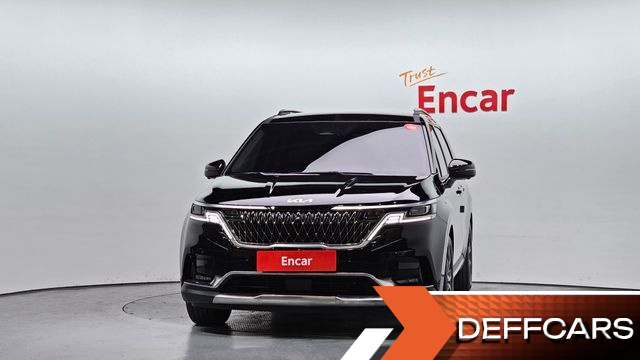 Kia CARNIVAL Gasoline 7-Seater Signature купить на сайте DeffCars