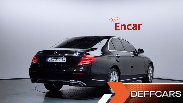 Mercedes E-CLASS E220d 4MATIC Exclusive купить на сайте DeffCars