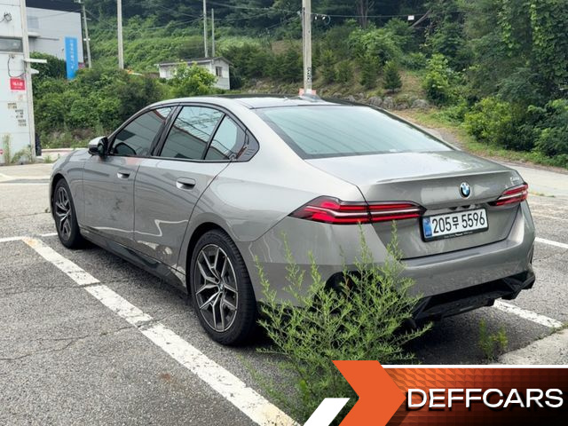 BMW 5-SERIES 520i M Sport купить на сайте DeffCars