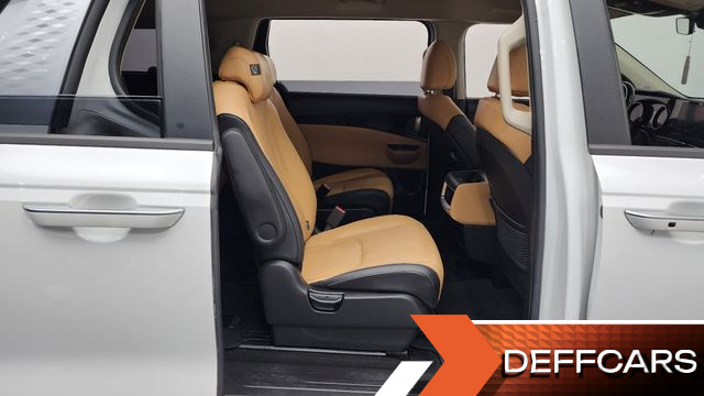 Kia CARNIVAL 9-Seater Prestige купить на сайте DeffCars