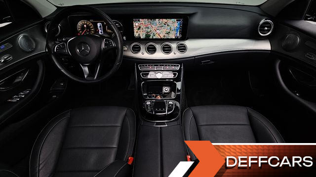 Mercedes E-CLASS E300 AMG Line купить на сайте DeffCars